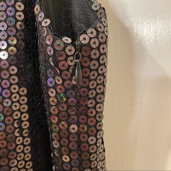 Line & Dot Thea Sequin Mini Dress in Black, Deep V-neck, NWT, Hidden Side Zipper - Picture 4 of 15